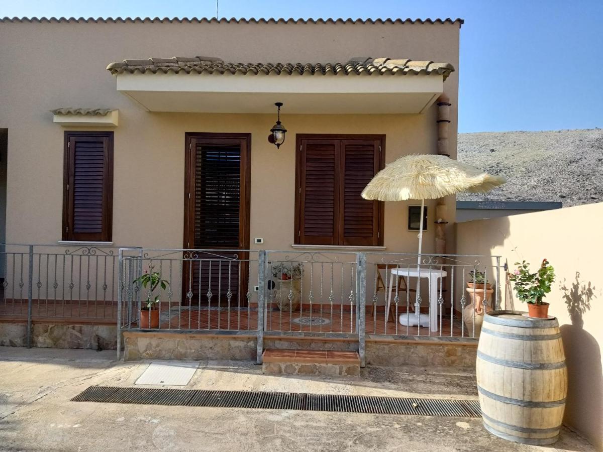 Monolocale Da Andrea Apartment Custonaci Luaran gambar